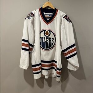 Professional Edmonton Oilers NHL Hockey Jersey ~ Air Knit Maska